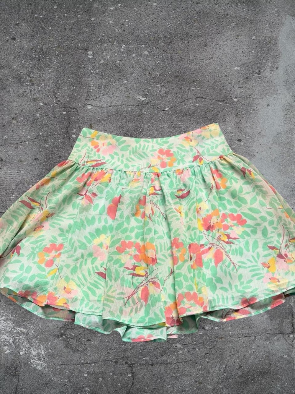 GAP Y2K Floral Mini Skirt Size 0 Pastel Green Flowy Fairycore